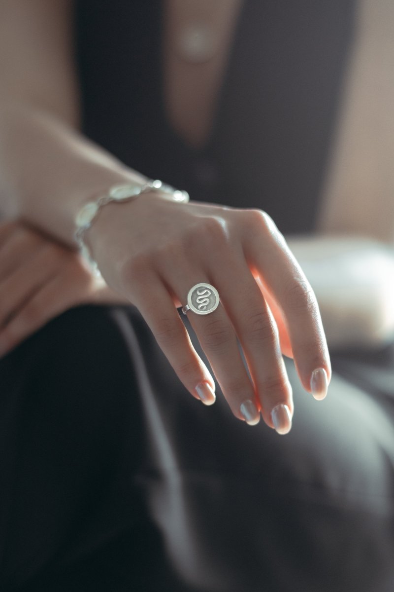 Adjustable Serene Flow Ring - SunTouch Jewelry