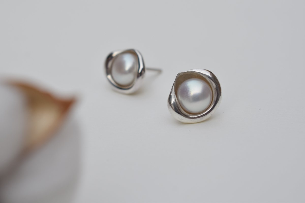 Cocoon Earrings - SunTouch Jewelry