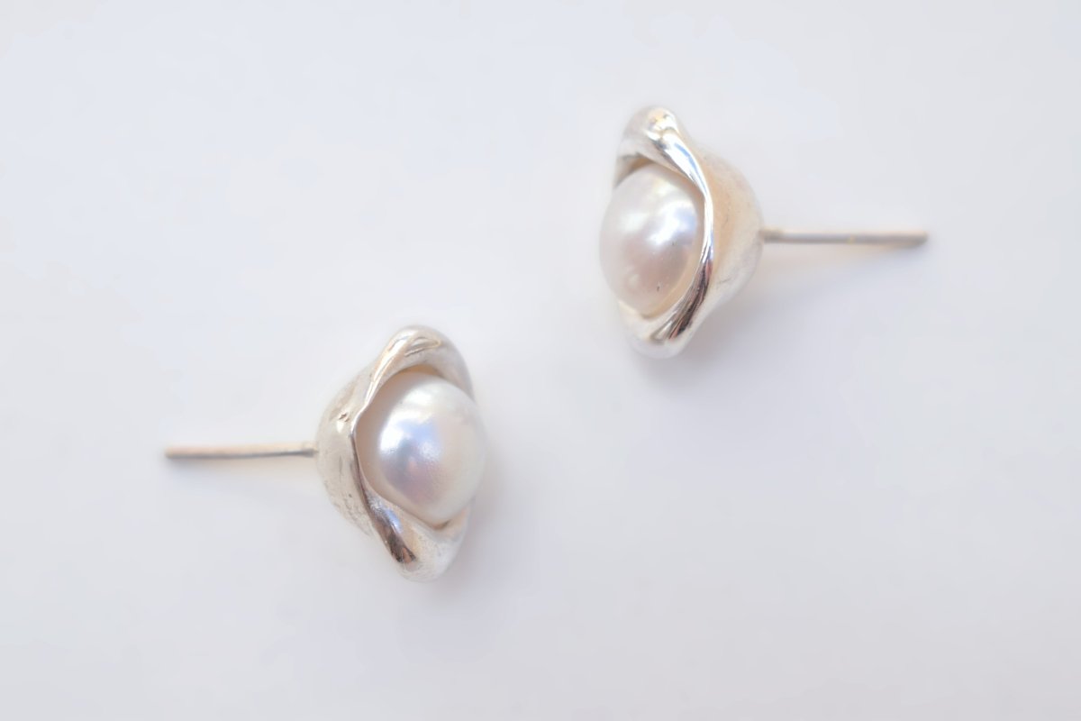 Cocoon Earrings - SunTouch Jewelry