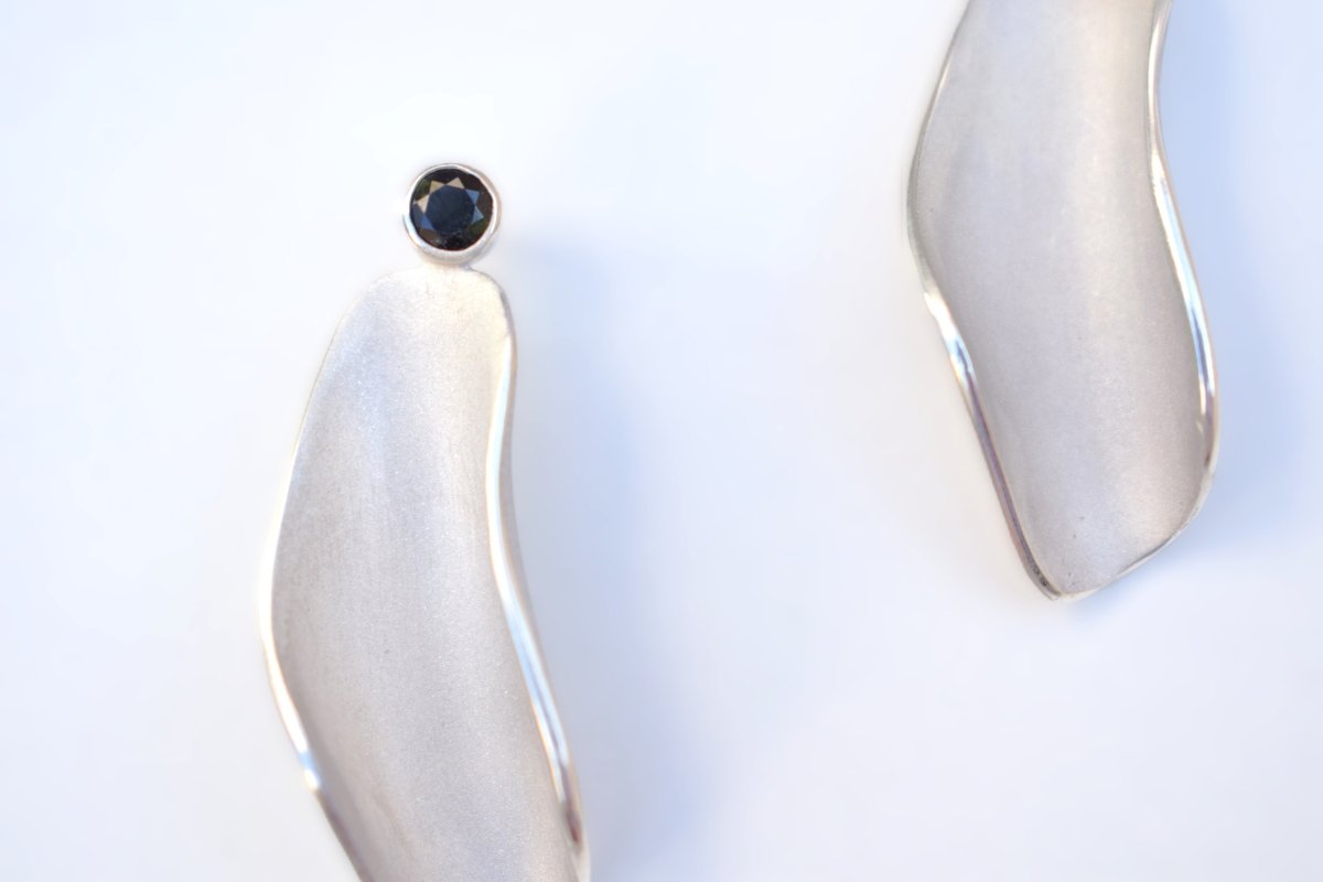Petal Flow Earrings - SunTouch Jewelry