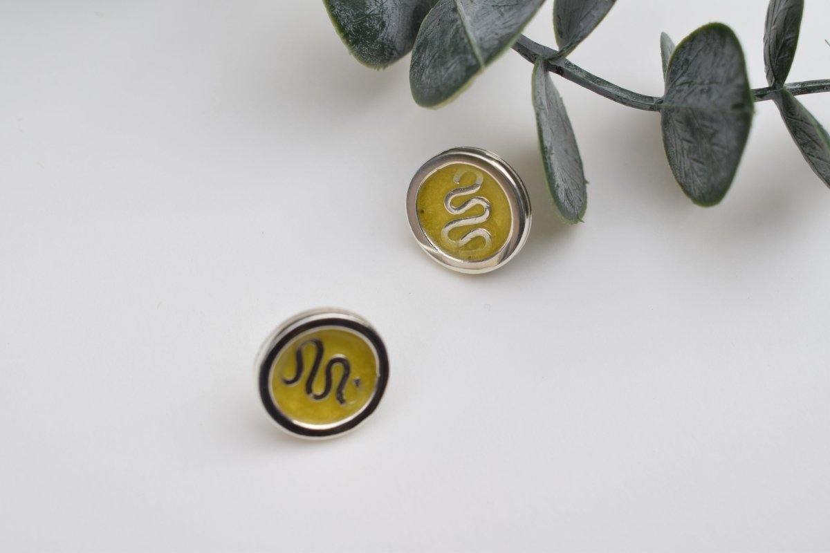 Serene Flow Resin Earrings - SunTouch Jewelry