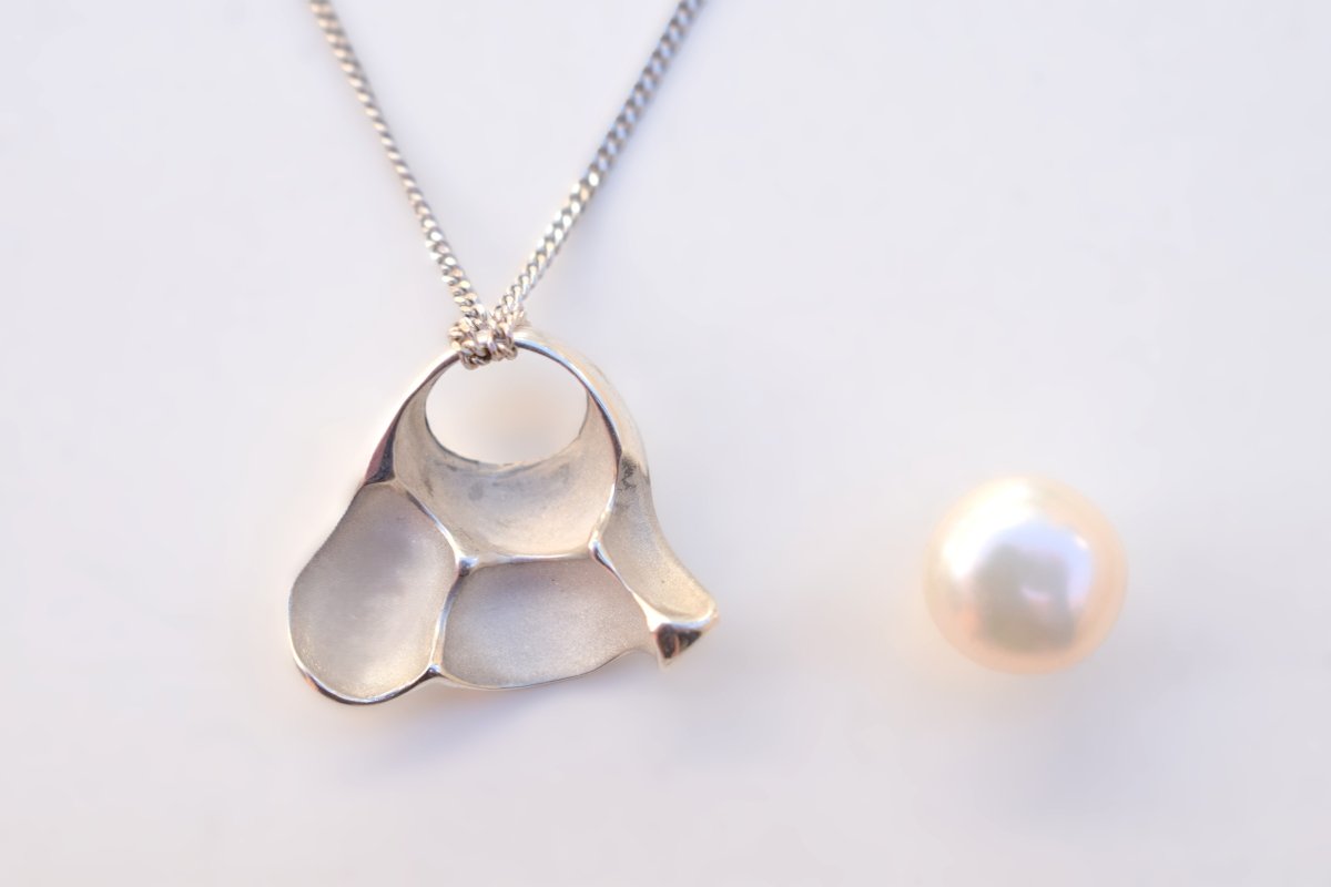 Spongia Earrings - SunTouch Jewelry