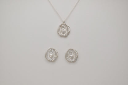 Rosette Pendant