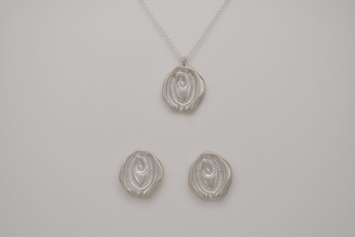 Rosette Pendant