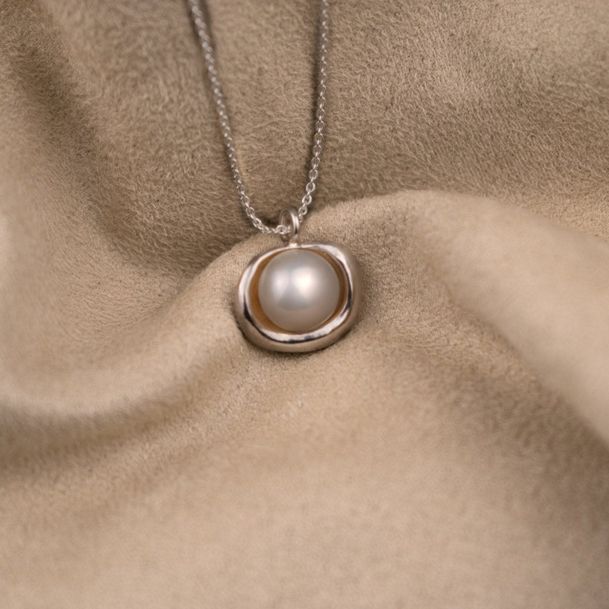 Cocoon Pendant - SunTouch Jewelry