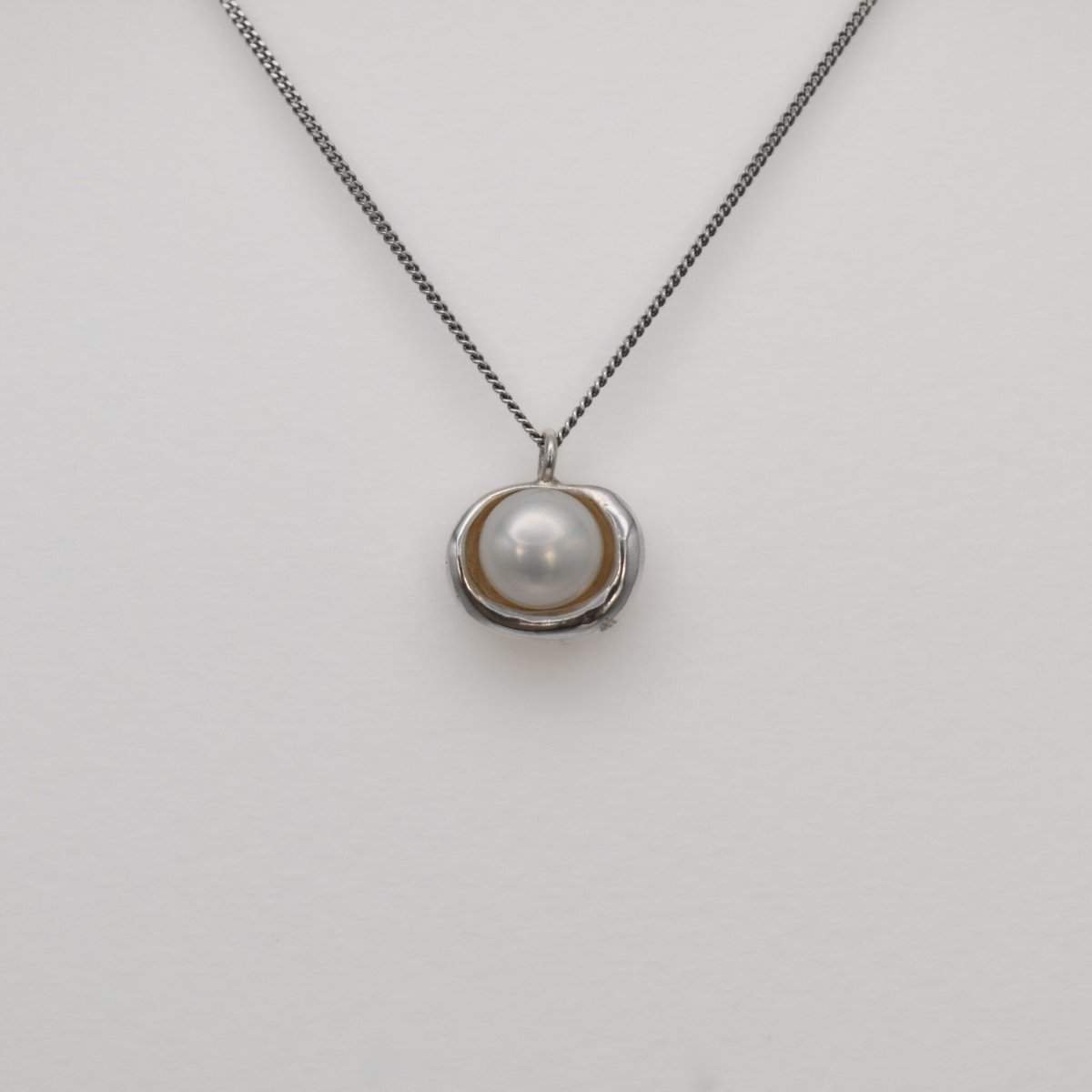 Cocoon Pendant - SunTouch Jewelry