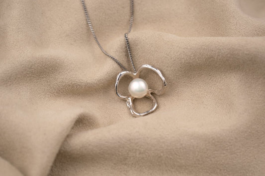 Pearl Bloom Pendant - SunTouch Jewelry