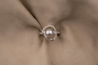 Pearl Nest Ring - SunTouch Jewelry