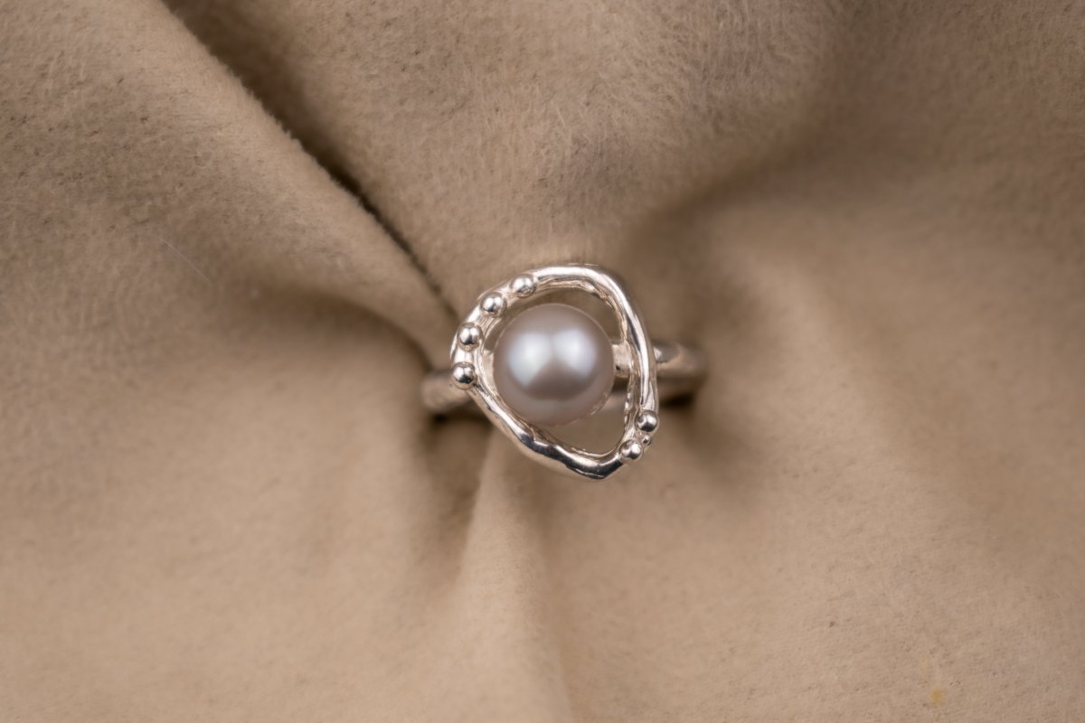 Pearl Nest Ring - SunTouch Jewelry