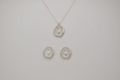Rosette Pendant - SunTouch Jewelry