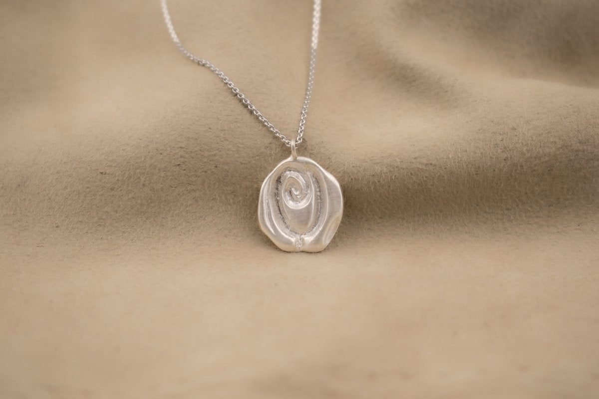 Rosette Pendant - SunTouch Jewelry