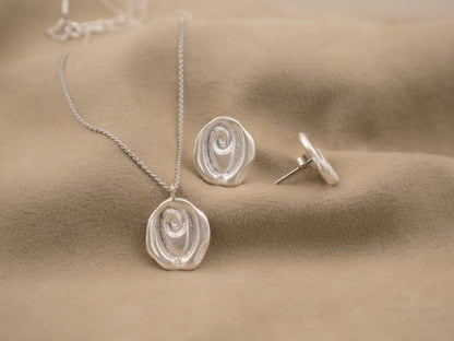 Rosette Stud Earrings - SunTouch Jewelry
