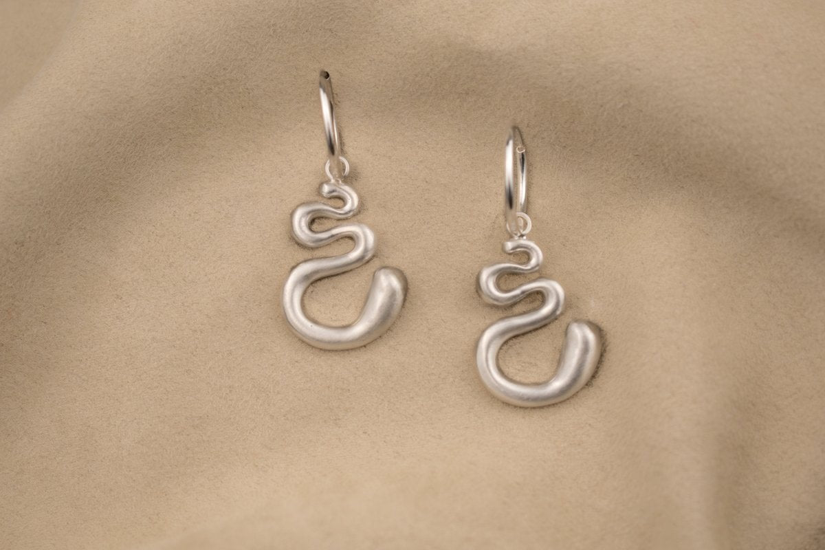 Silent Flow Earrings - SunTouch Jewelry