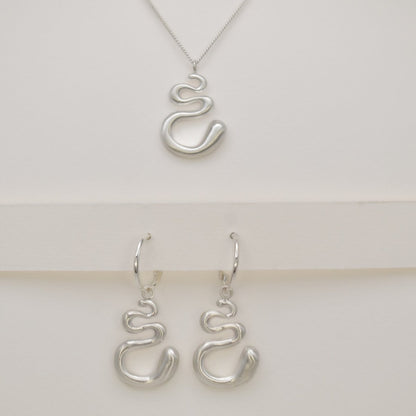 Silent Flow Pendant - SunTouch Jewelry