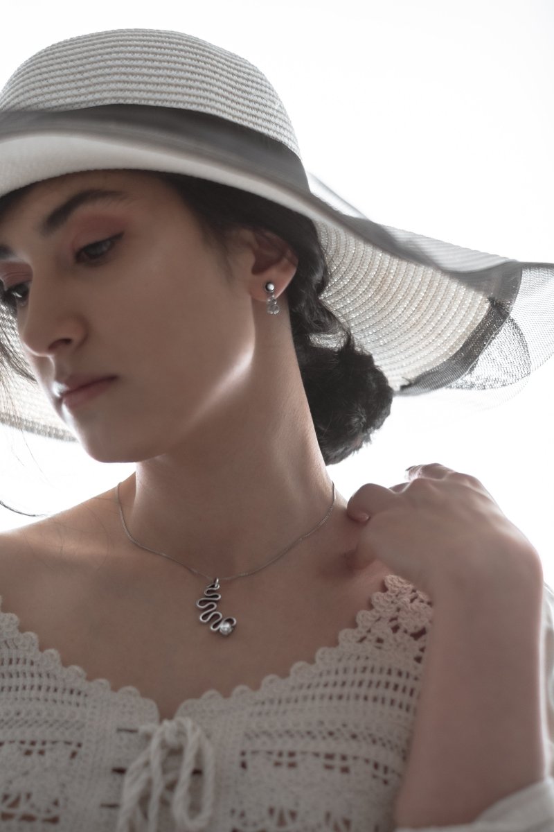 Tide Trace Pearl Pendant - SunTouch Jewelry