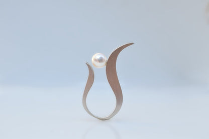 Whisper of flow Ring - SunTouch Jewelry