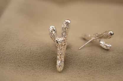Wild Branch Stud Earrings - SunTouch Jewelry